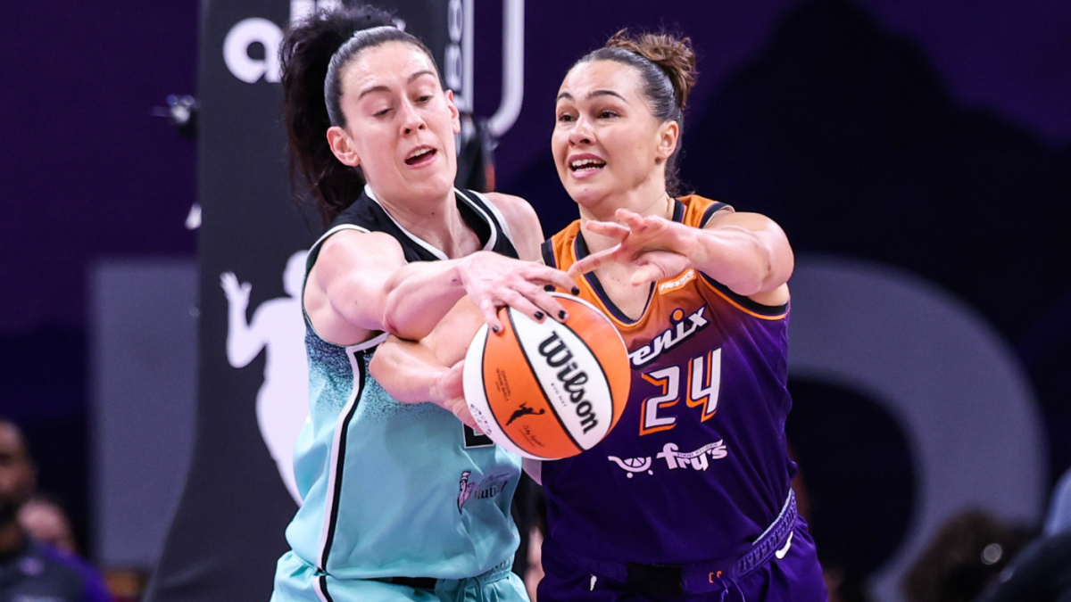 Liberty vs. Mercury live updates: Score, highlights from WNBA playoffs with semifinal spot up for grabs