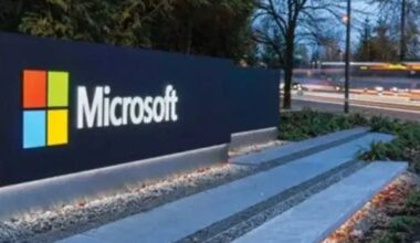 Microsoft U turns on Windows 10 updates for EEA