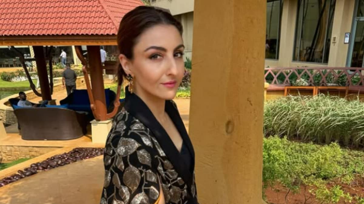 Soha Ali Khan Shares Horrifying Trip To Italy, Recalls Being ‘Flashed In Broad Daylight’ | Bollywood News
