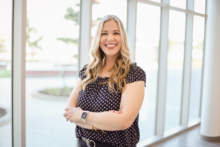 Fort Worth Educator Nicole Webb Wins Parent Educator Award