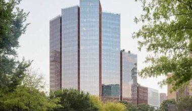 New Houston office tower soars with wellness perks and Discovery Green views
