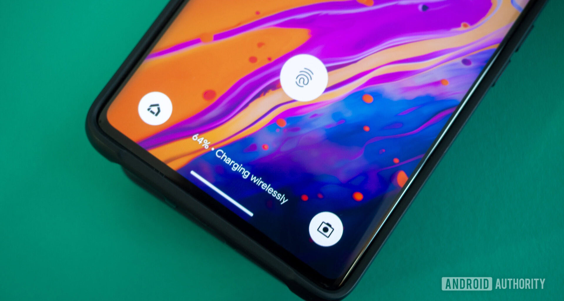 pixel 7 pro charging wirelessly from anker 633 magnetic battery