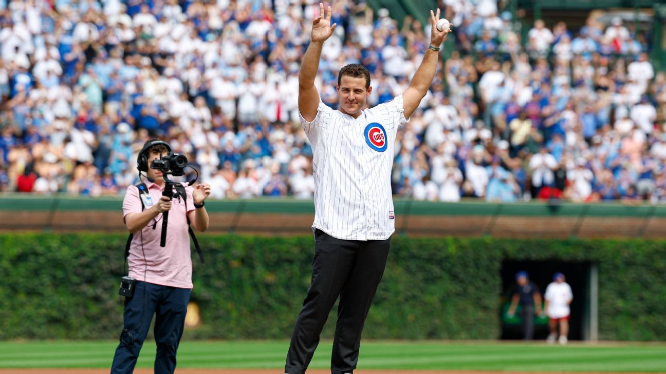Former Cubs 1B Anthony Rizzo celebrated at Wrigley retirement