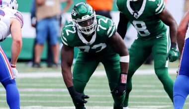 Jets' Aaron Glenn backs Michael Clemons despite costly penalties