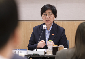 South Korea moves to reshape public health care, social welfare