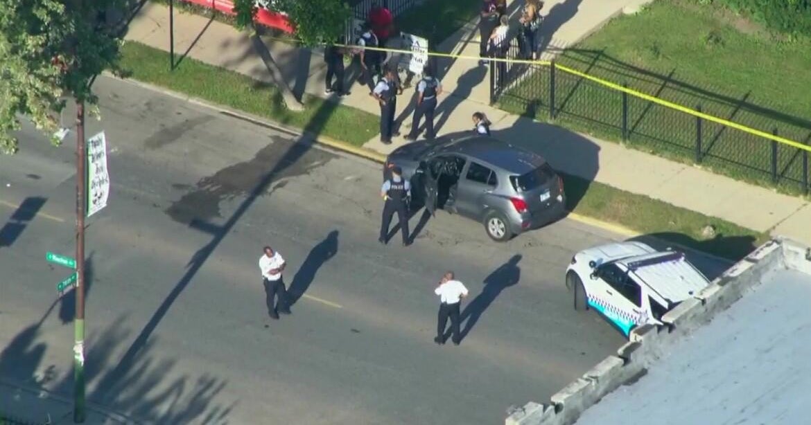 Man wounded in shooting outside St. Sabina Church on South Side of Chicago