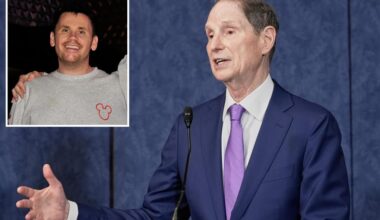NY judge found 'credible evidence' that Sen. Ron Wyden's kids relentlessly harassed wife's assistant before suicide: docs