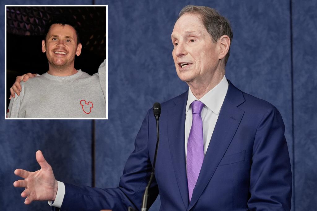 NY judge found 'credible evidence' that Sen. Ron Wyden's kids relentlessly harassed wife's assistant before suicide: docs
