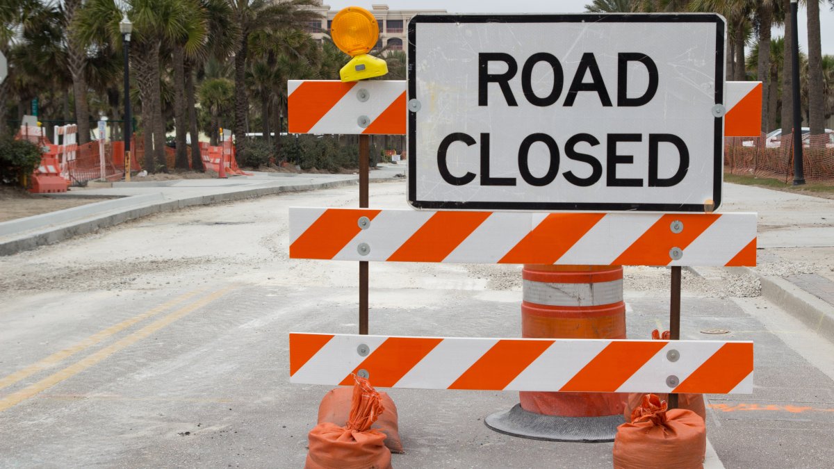 Road project to restrict traffic on part of Via de la Valle on Monday, Tuesday – NBC 7 San Diego