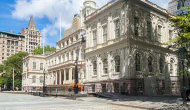 The new mayor must open up City Hall