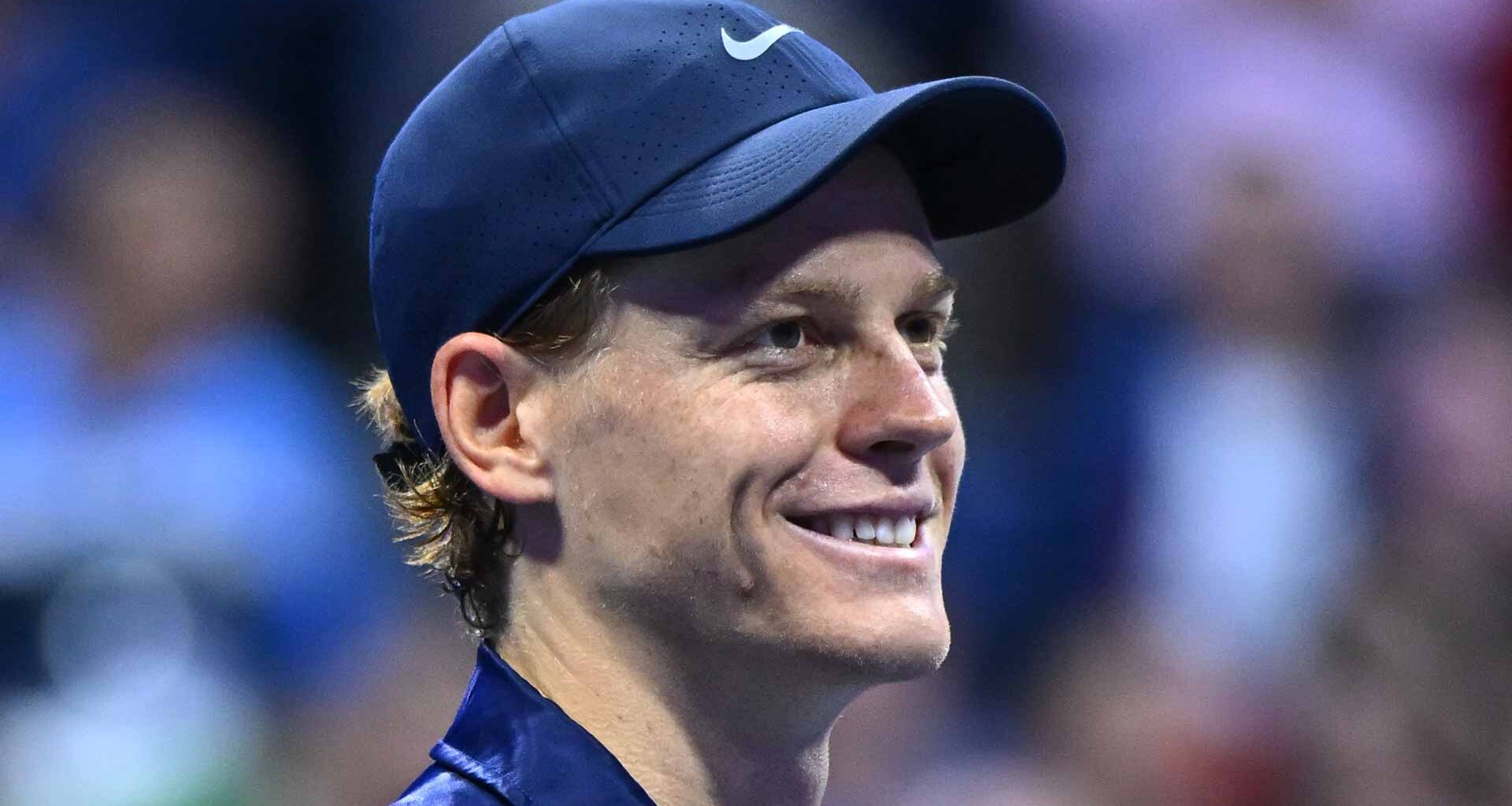 Jannik Sinner celebrates his fourth-round victory against Alexander Bublik Monday at the US Open.