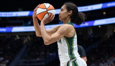 Skylar Diggins’ Bizarre Outfit Goes Viral As Storm Finally Clinch WNBA Playoff Spot