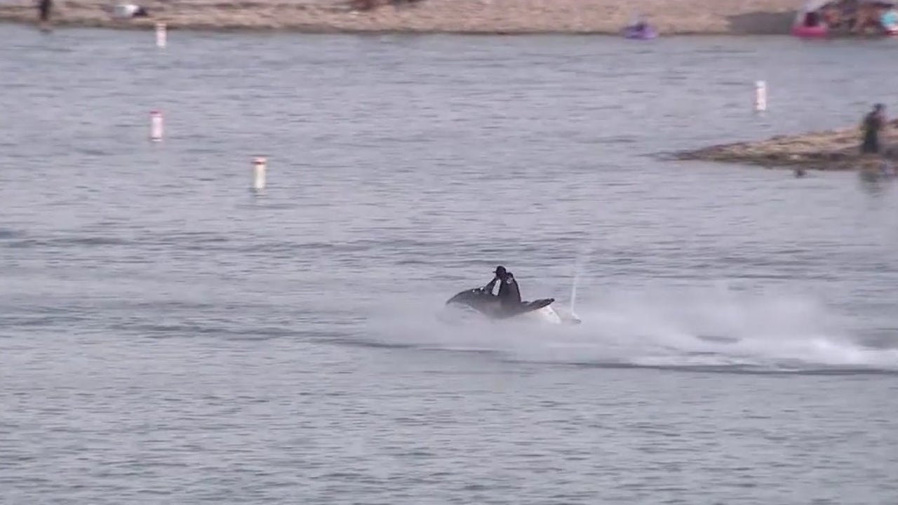 End-of-summer fun at Lake Pleasant before storms arrive
