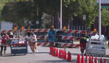 First-ever "Great Chicago Bed Race" raises money for families transitioning from homelessness