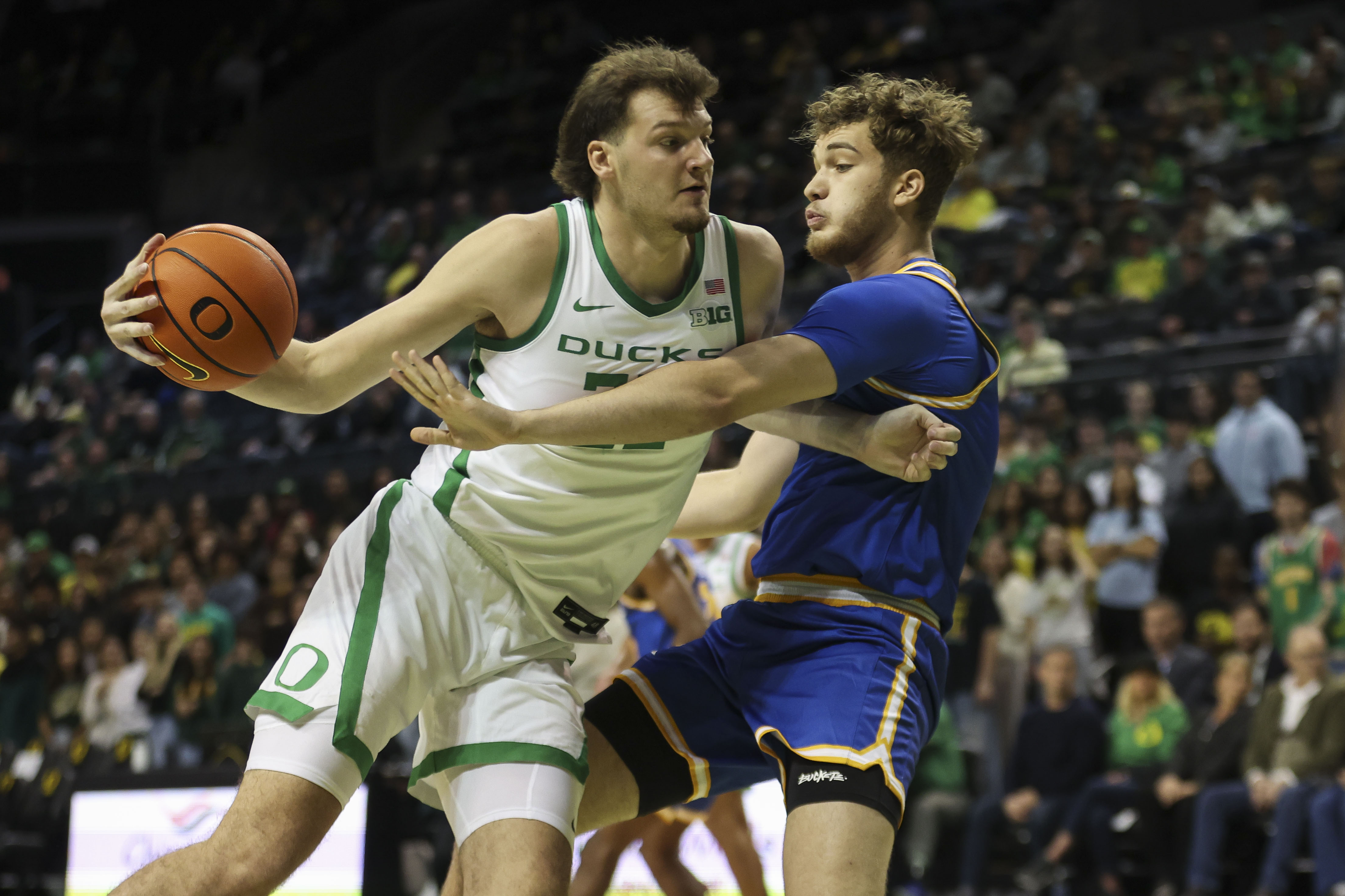 (Courtesy of Oregon Athletics)