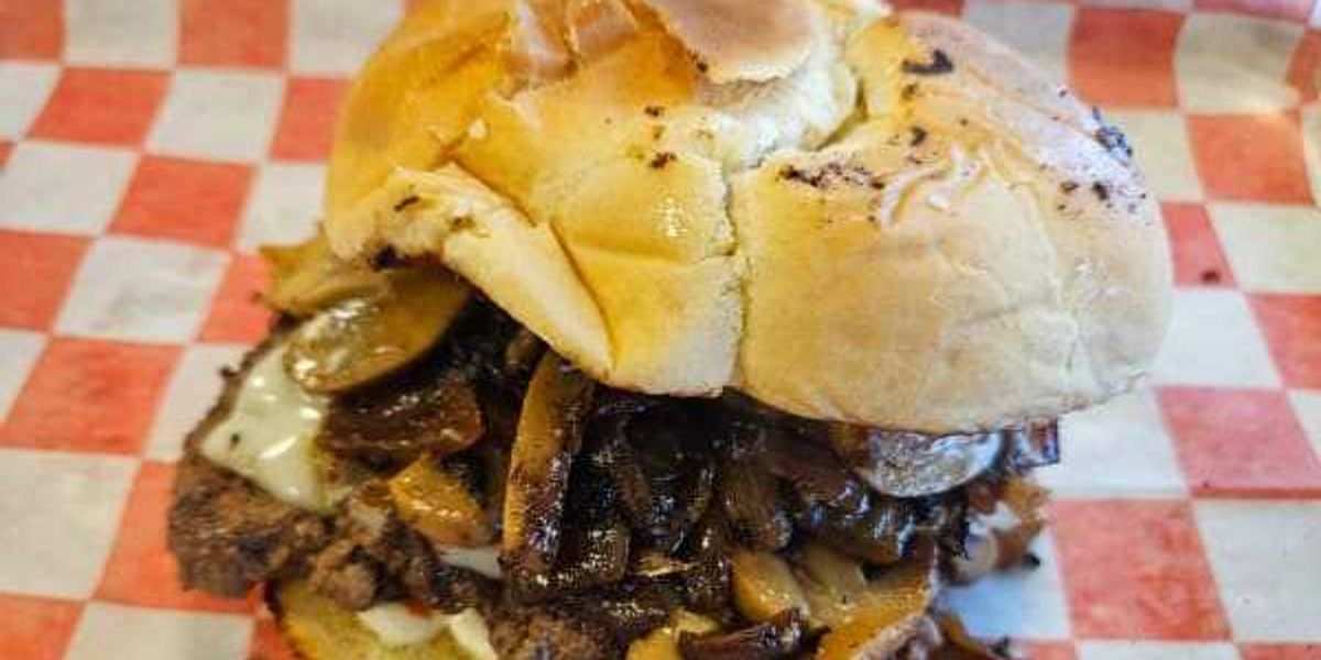 New Taco Burger in Bedford gives the people what they want