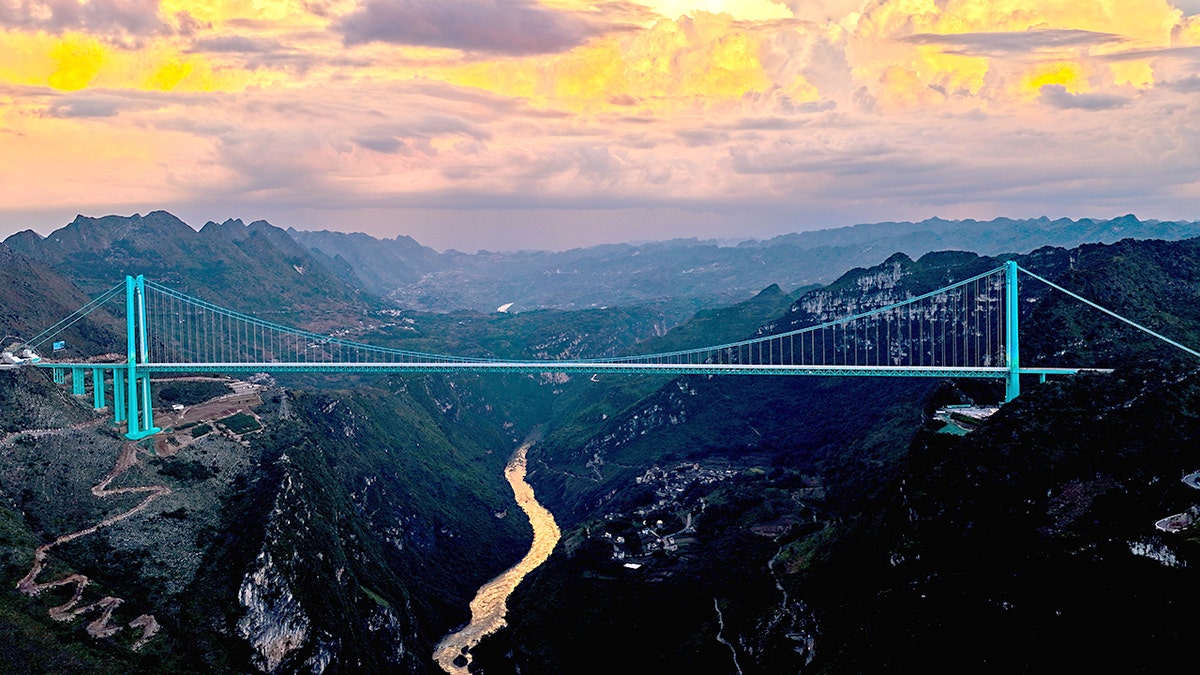 The world's tallest bridge in China.