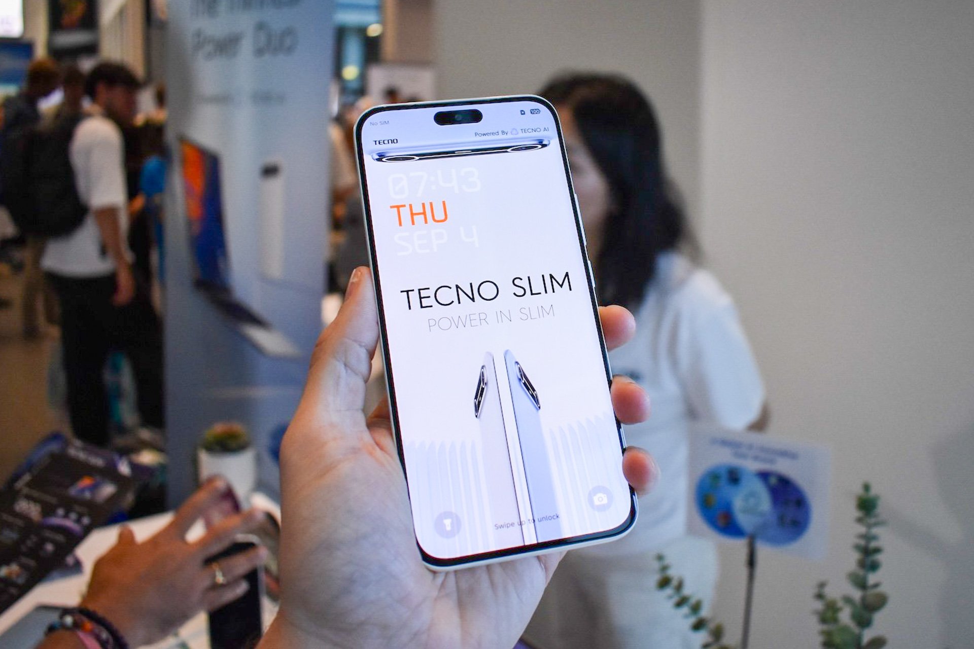 Tecno Slim 1