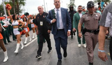Hurricanes ready for festive 'College GameDay' atmosphere