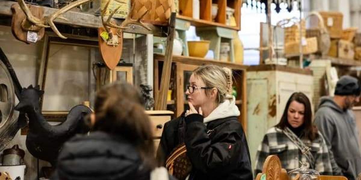 Great Junk Hunt vintage market debuts in San Antonio