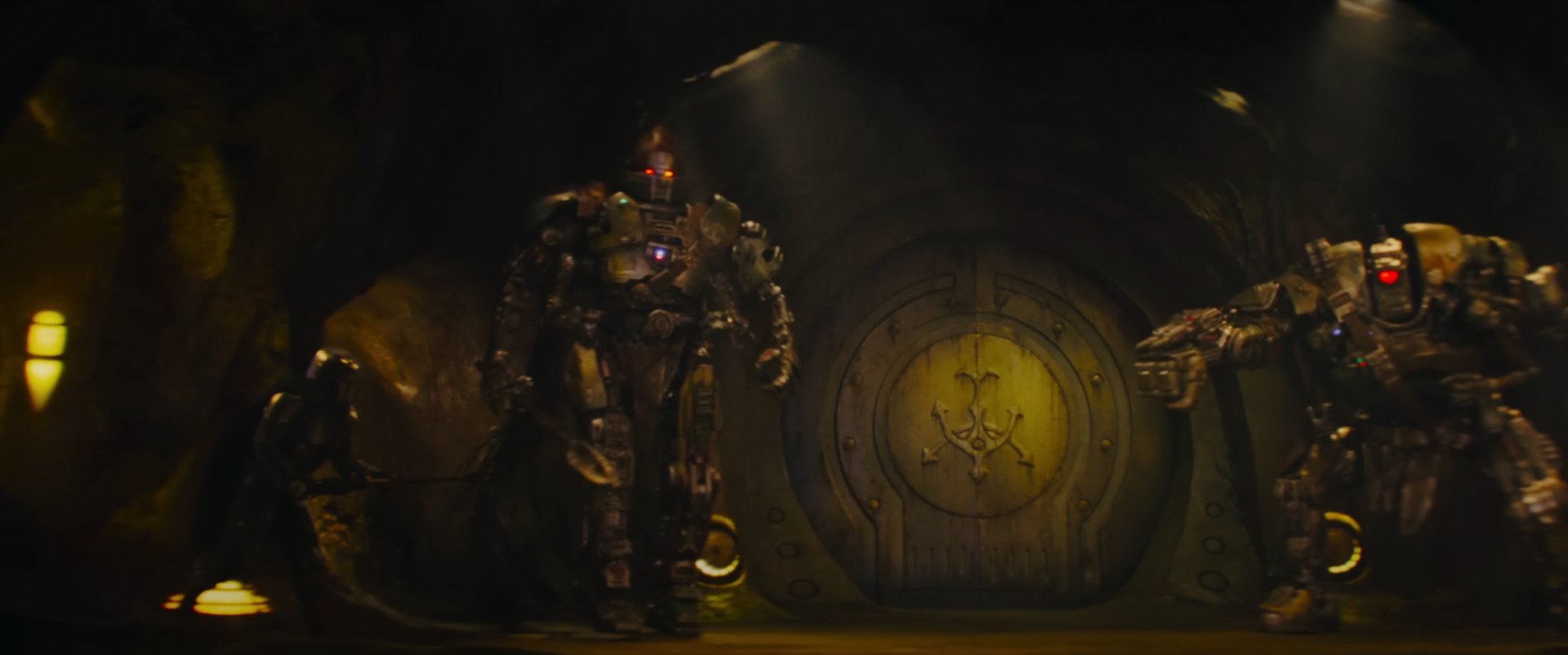 The Mandalorian And Grogu Trailer Breakdown Hutt Desilijic Symbol