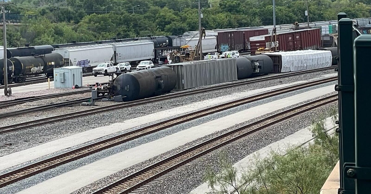 Shelter in place lifted after train derailment in Fort Worth
