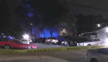 Woman shot, killed on Chicago's Northwest Side