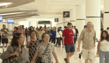 Around 5,000 attend public sneak peak of Terminal 1 unveiling at SAN Airport