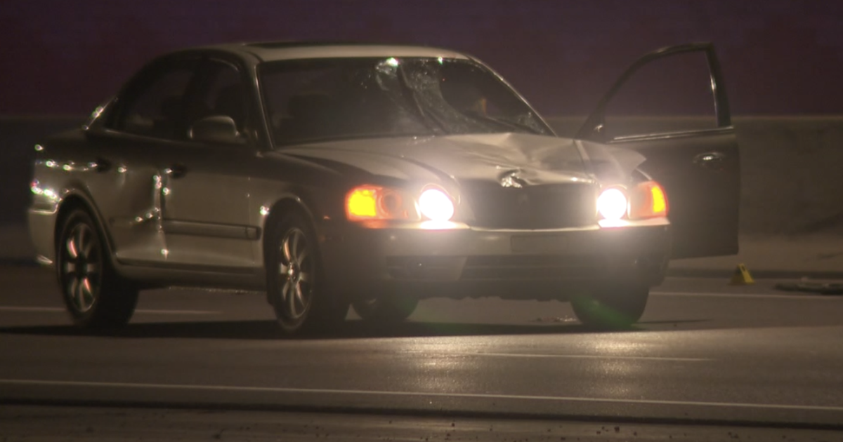 Pedestrian killed on I-10 near Warner Road overnight, DPS says