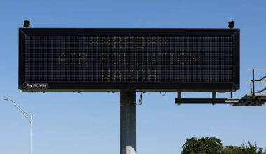 Dallas-Fort Worth could see more harmful levels of ozone. Here’s how to minimize health risks, pollution