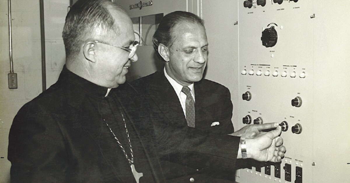 Honoring the San Antonio pioneers who blazed a trail in the history of Spanish-language media in the U.S.