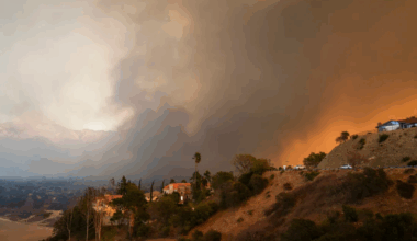Cellphone emergency alerts aren't foolproof. Could blaring sirens help during the next big fire?