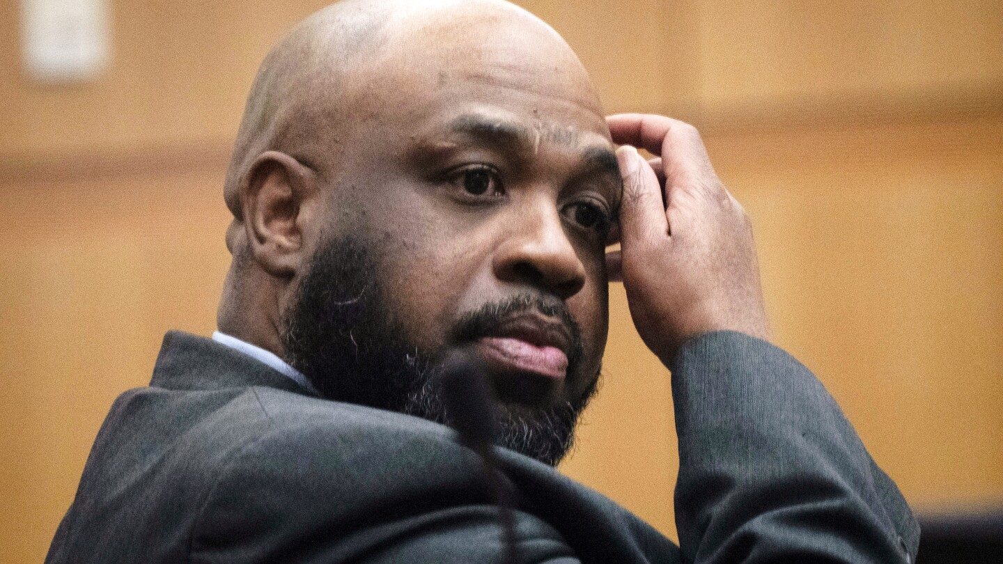 Man convicted of 8 fatal shootings in Phoenix area