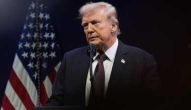 Trump doubles down on threat of federal troops in Chicago: Live updates