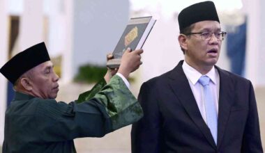 Indonesian leader fires ministers of finance and security after deadly protests