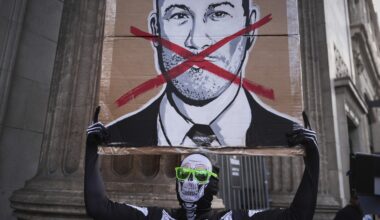 In battles over free speech, comedians are often center stage