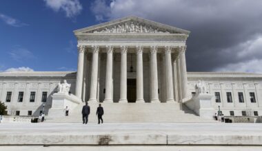 Supreme Court to consider if Trump has power to impose broad tariffs