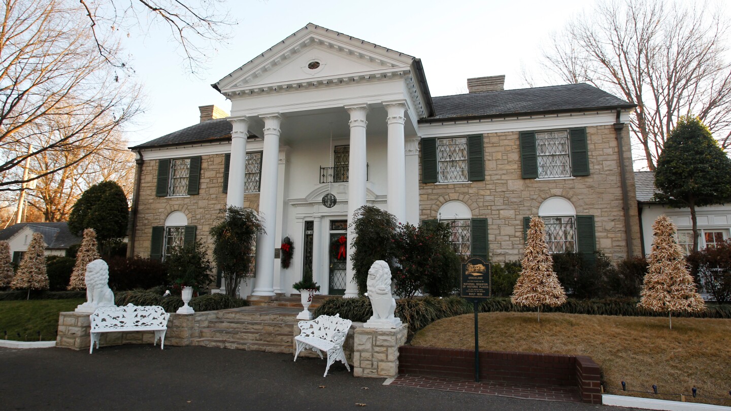 Woman sentenced for scheming to sell Elvis Presley's Graceland