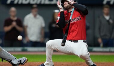 Guardians' David Fry sustains broken nose, facial fractures