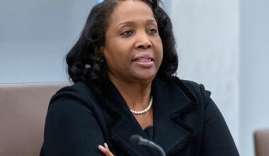 Live updates: DOJ probes mortgage fraud claims against Federal Reserve governor, AP source says - AP News