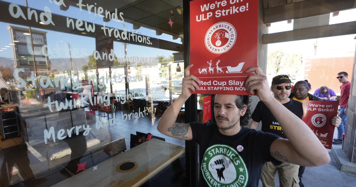 With contract talks stalled, Starbucks baristas rally in L.A.