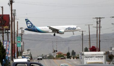 Airplane noise is a real problem in the west San Fernando Valley