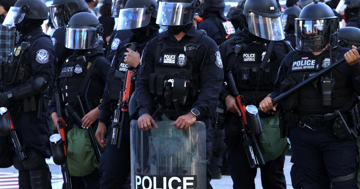 Police secrecy bill would shield undercover California officers