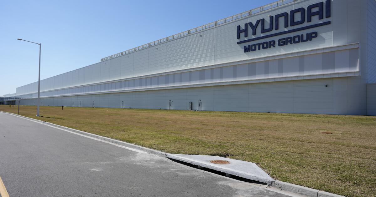 South Korea expresses ire at U.S. raid at Hyundai plant, announces deal for detainees' release