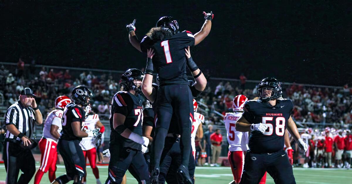 The Los Angeles Times' top 25 high school football rankings