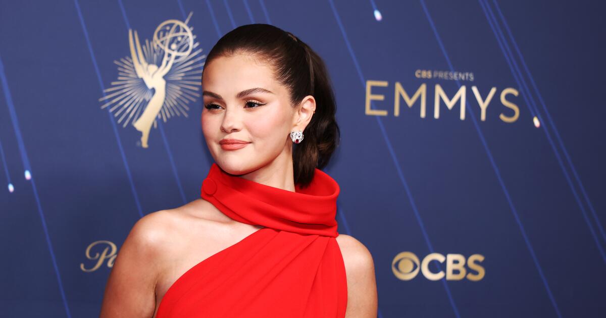 Emmys red carpet: Best dressed at 2025 Emmy Awards