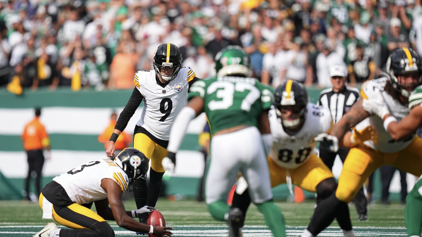 Chris Boswell didn't watch his 60-yard game winner