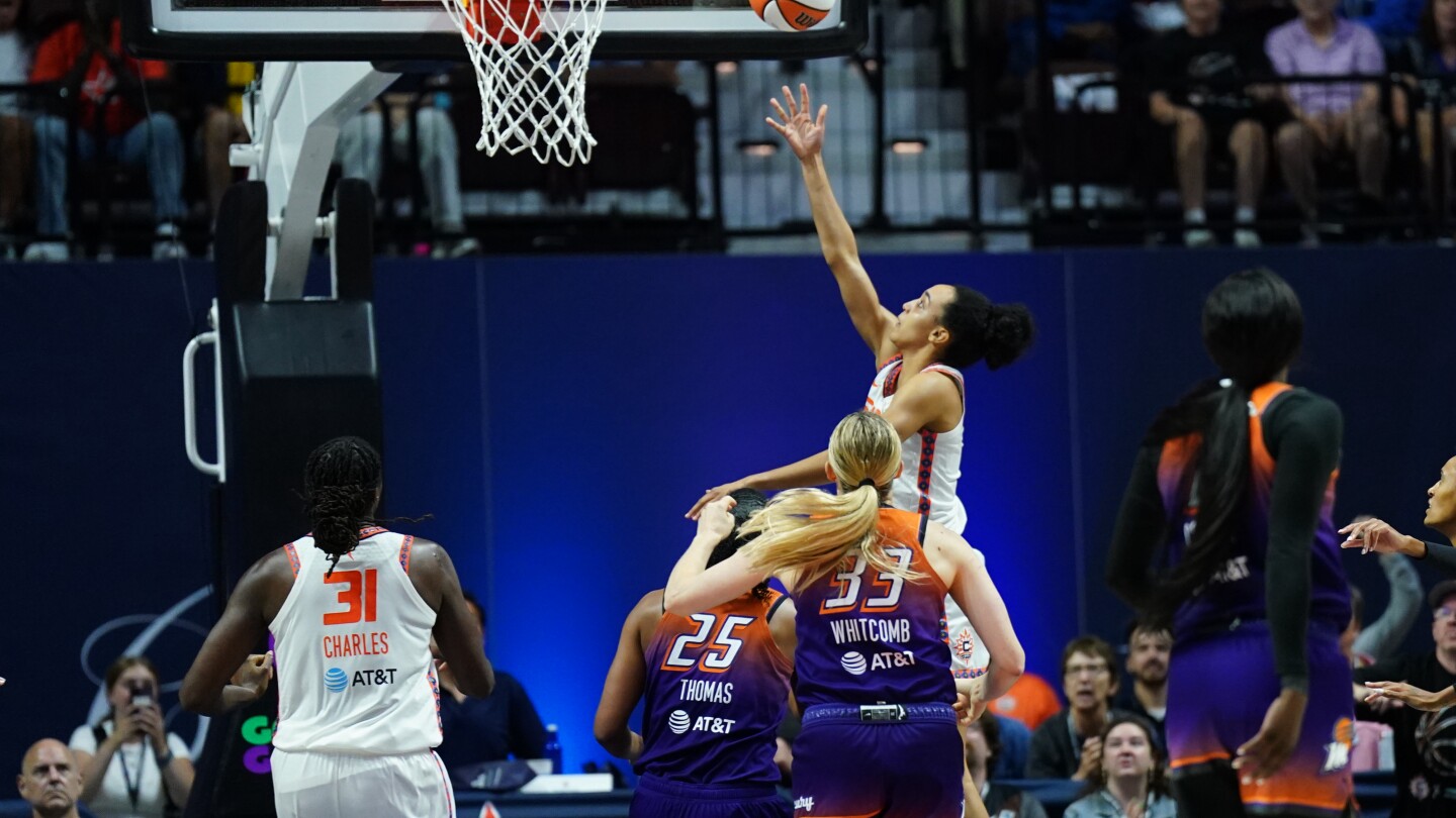 Leila Lacan, Sun deal Phoenix seeding hopes a blow with 87-84 win