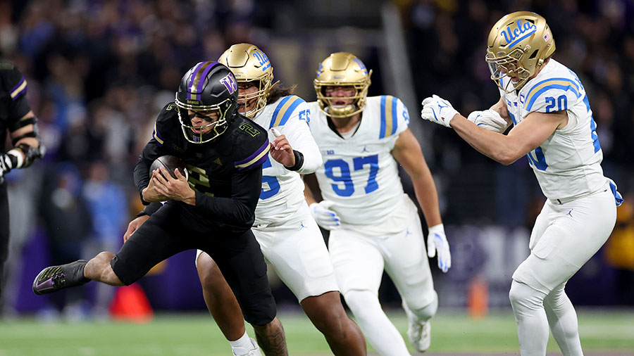 UW Huskies UCLA Demond Williams...