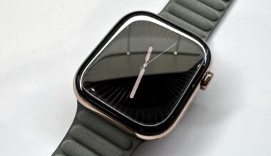 Apple Watch hypertension alerts cleared by FDA for new and old watches